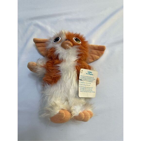 Vintage Gremlins GIZMO Hasbro Softies Plush Squeaker 1984 With Tag NOS - Picture 1 of 8